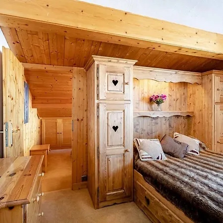 Joivy Mont Blanc Views Slopeside Gem Apartment Megeve